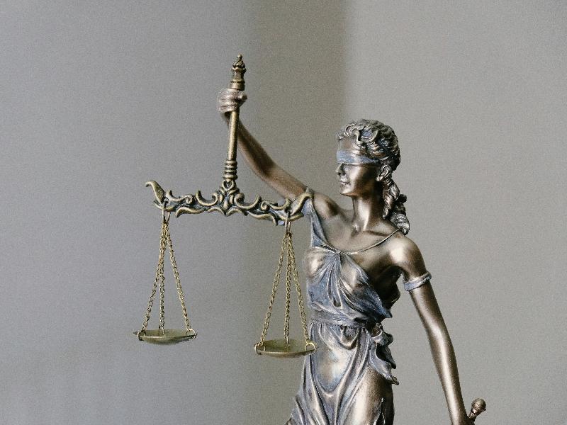 誣告罪的成立與民事賠償